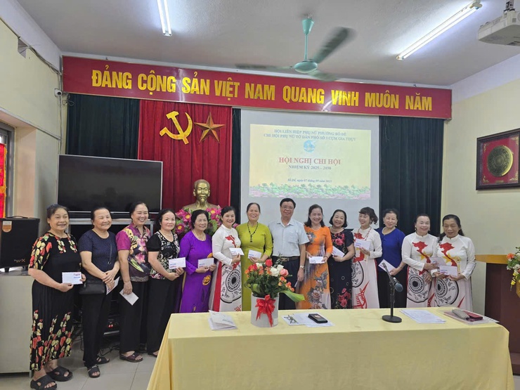 88 chi hộ trực thuộc Hội LHPN phường Bồ Đề tổ chức thành công hội nghị chi hội nhiệm kỳ 2025 - 2030 - Ảnh 12.