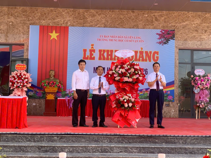 XÃ YÊN LÃNG TƯNG BỪNG KHAI GIẢNG NĂM HỌC MỚI 2025-2026.- Ảnh 3.