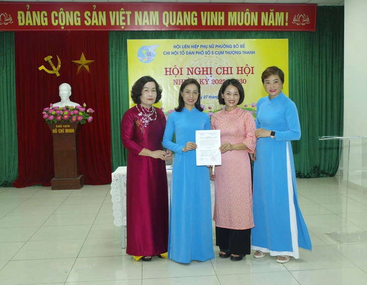 88 chi hộ trực thuộc Hội LHPN phường Bồ Đề tổ chức thành công hội nghị chi hội nhiệm kỳ 2025 - 2030 - Ảnh 16.