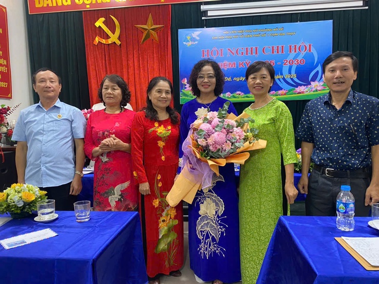 88 chi hộ trực thuộc Hội LHPN phường Bồ Đề tổ chức thành công hội nghị chi hội nhiệm kỳ 2025 - 2030 - Ảnh 2.