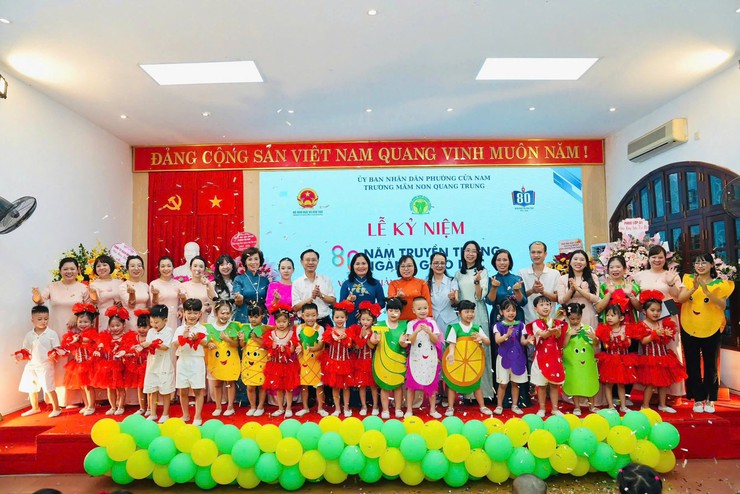 PHƯỜNG CỬA NAM: PHẤN KHỞI, HÂN HOAN NGÀY HỘI TOÀN DÂN ĐƯA TRẺ ĐẾN TRƯỜNG- Ảnh 9.
