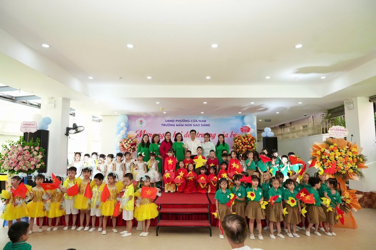 PHƯỜNG CỬA NAM: PHẤN KHỞI, HÂN HOAN NGÀY HỘI TOÀN DÂN ĐƯA TRẺ ĐẾN TRƯỜNG- Ảnh 7.