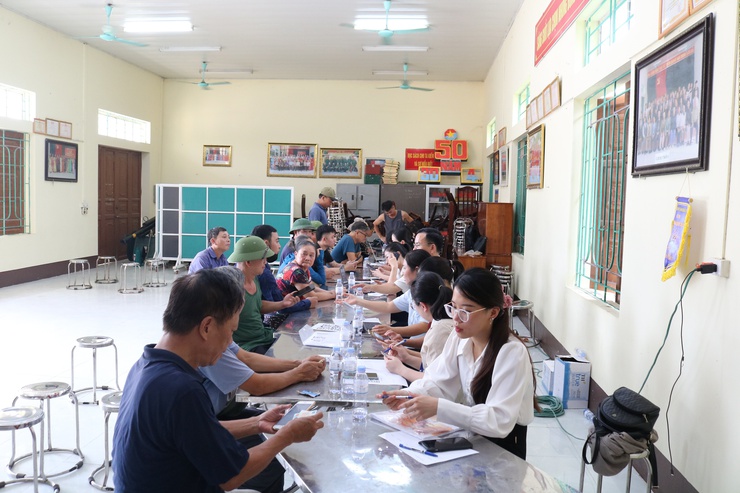 Xã Quảng Bị tổ chức hướng dẫn cài đặt ứng dụng eTax Mobile và nộp thuế sử dụng đất phi nông nghiệp năm 2025 bằng phương thức điện tử- Ảnh 1.