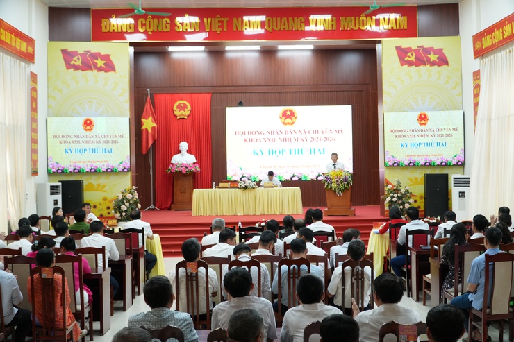 HĐND xã Chuyên Mỹ khoá XXII, nhiệm kỳ 2021-2026 tổ chức kỳ họp thứ hai (Kỳ họp chuyên đề)- Ảnh 4.
