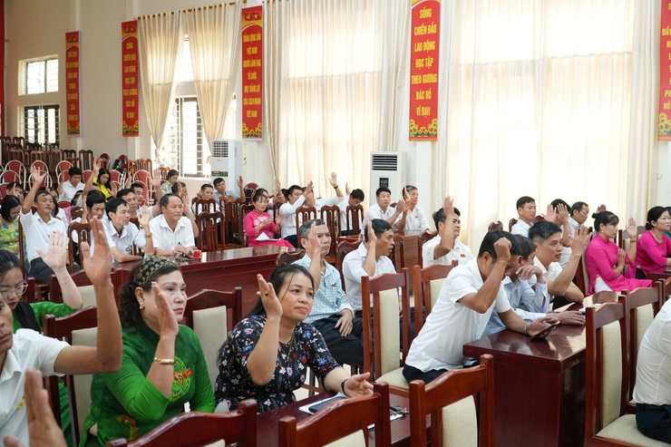 HĐND xã Chuyên Mỹ khoá XXII, nhiệm kỳ 2021-2026 tổ chức kỳ họp thứ hai (Kỳ họp chuyên đề)- Ảnh 5.