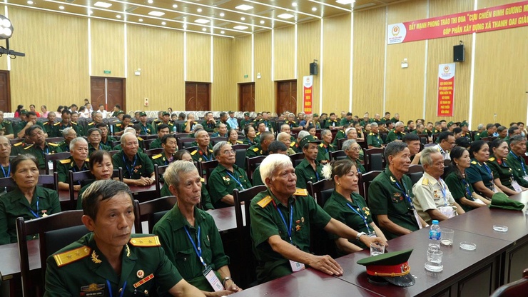 Phiên thứ nhất Đại hội đại biểu Hội CCB xã Thanh Oai lần thứ VIII, nhiệm kỳ 2025-2030- Ảnh 2.
