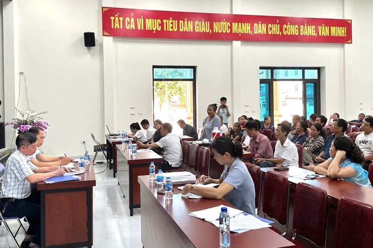 Phòng Kinh tế và Ban Quản lý dự án đầu tư -Hạ tầng xã Thư Lâm tổ chức nghị triển khai dự án xây dựng hoàn thiện HTKT thôn Lỗ Giao.
- Ảnh 2.