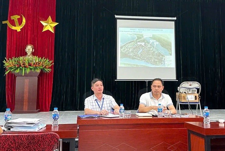 Phòng Kinh tế và Ban Quản lý dự án đầu tư -Hạ tầng xã Thư Lâm tổ chức nghị triển khai dự án xây dựng hoàn thiện HTKT thôn Lỗ Giao.
- Ảnh 5.