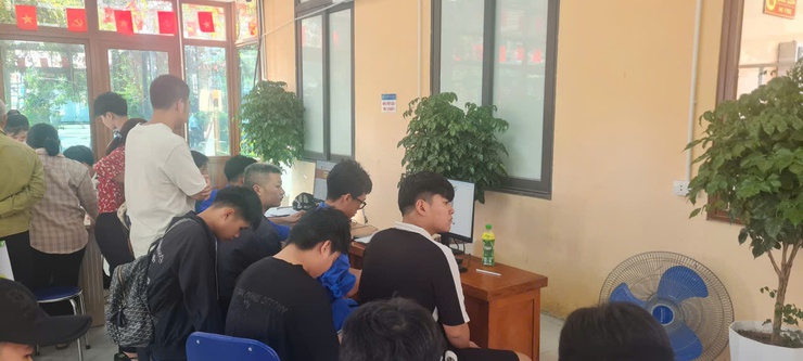 Các Tổ chuyển đổi số cộng đồng xã Thư Lâm phát huy hiệu quả trong Chiến dịch 45 ngày đêm- Ảnh 8.