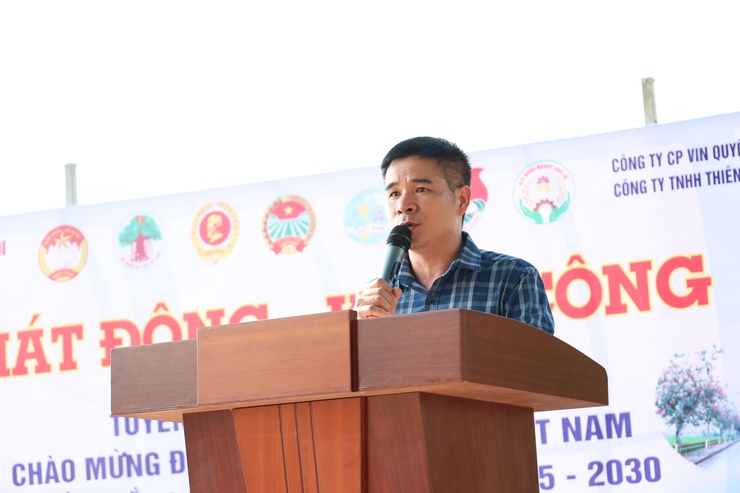 Thôn Văn Lôi phát động – khởi công xây dựng tuyến đường hoa kiểu mẫu chào mừng Đại hội MTTQ Việt Nam xã nhiệm kỳ 2025 – 2030- Ảnh 8.