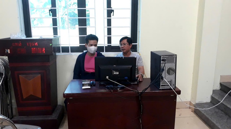 Triển khai các điểm"Bình dân học vụ số lưu động" trên địa bàn xã Quảng Bị- Ảnh 3.