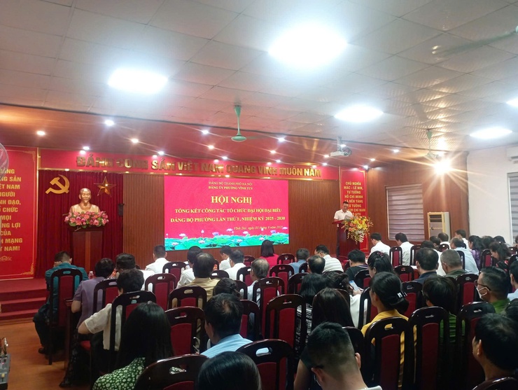Đảng bộ phường Vĩnh Tuy tổng kết công tác tổ chức Đại hội đại biểu lần thứ I, nhiệm kỳ 2025 - 2030- Ảnh 1.