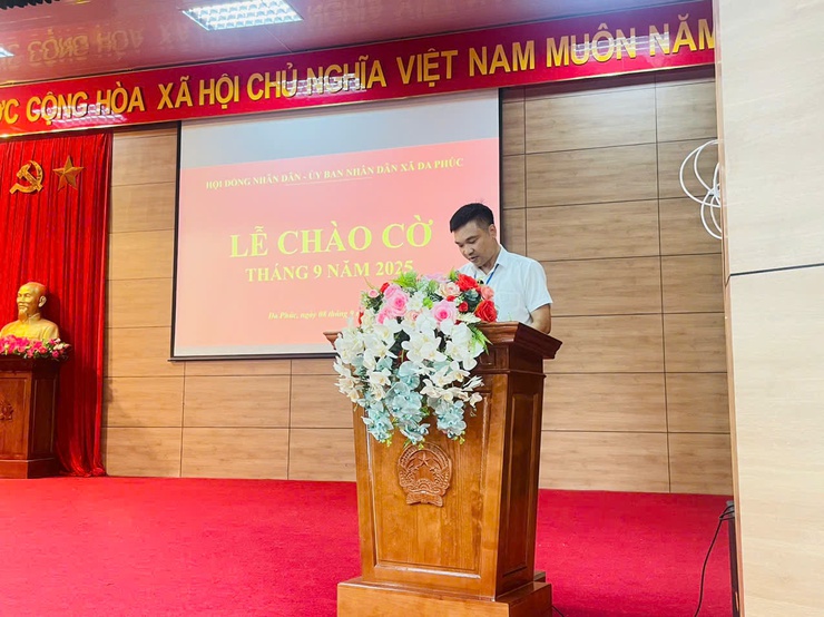 HĐND – UBND xã Đa Phúc tổ chức Lễ chào cờ đầu tháng 9 năm 2025- Ảnh 1.