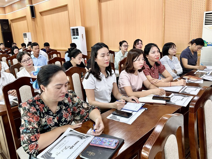 UBND xã Đại Thanh tập huấn Chuyển đổi số cho đội ngũ cán bộ, công chức, viên chức, người lao động- Ảnh 3.