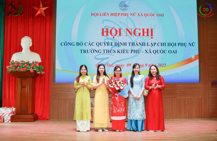 Quốc Oai: Tổ chức Hội nghị công bố các quyết định thành lập và triển khai hoạt động Chi hội Phụ nữ trong cơ quan, đơn vị, trường học- Ảnh 12.