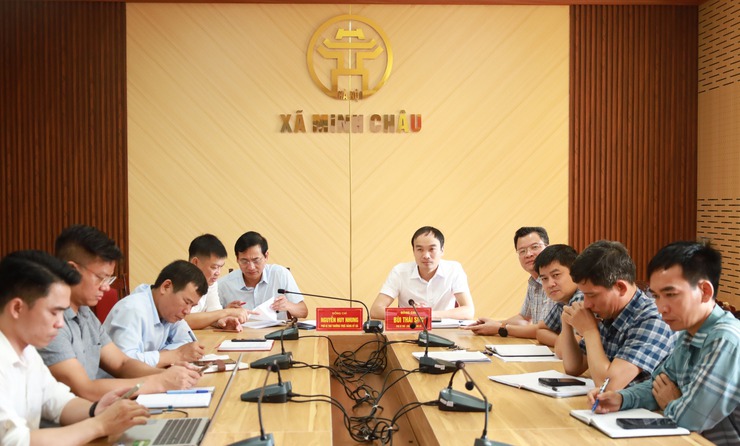 XÃ MINH CHÂU THAM GIA TẬP HUẤN TRỰC TUYẾN: BỒI DƯỠNG, CẬP NHẬT KIẾN THỨC, KỸ NĂNG ĐỐI VỚI CÁN BỘ LÃNH ĐẠO CẤP XÃ- Ảnh 4.