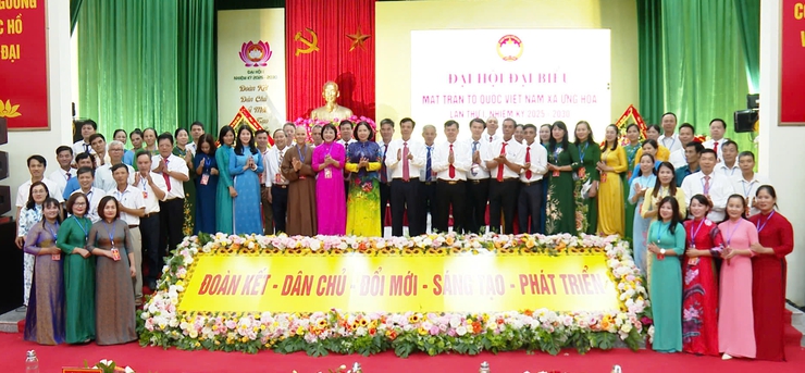 Ngày làm việc thứ nhất Đại hội Đại biểu Mặt trận Tổ quốc Việt Nam xã Ứng Hoà nhiệm kỳ 2025 – 2030.- Ảnh 4.
