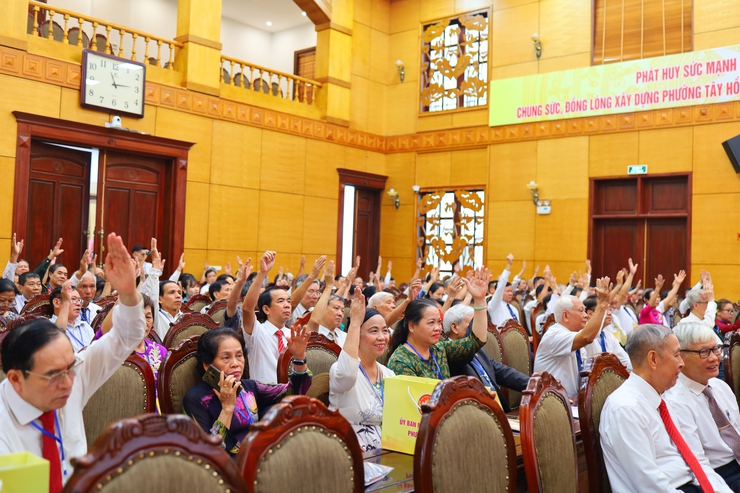 Đại hội MTTQ Việt Nam phường Tây Hồ: Dấu ấn đoàn kết và khát vọng phát triển- Ảnh 5.