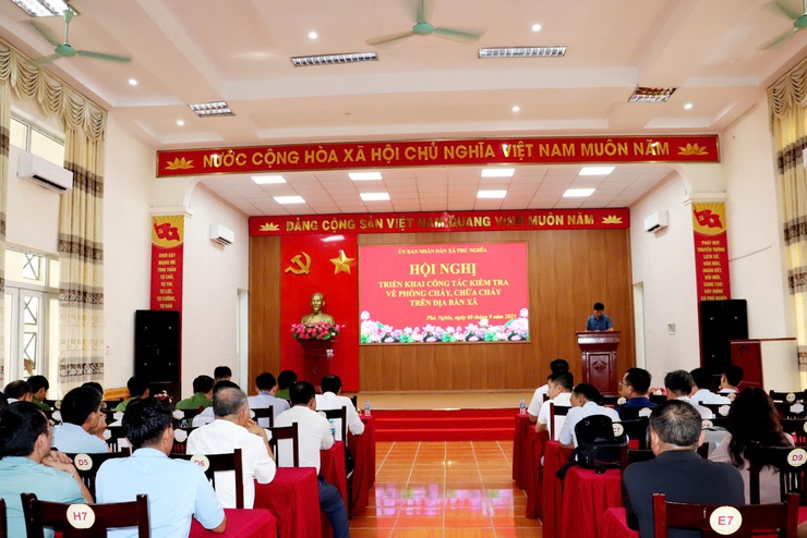 Xã Phú Nghĩa tổ chức hội nghị triển khai công tác kiểm tra phòng cháy, chữa cháy năm 2025- Ảnh 1.