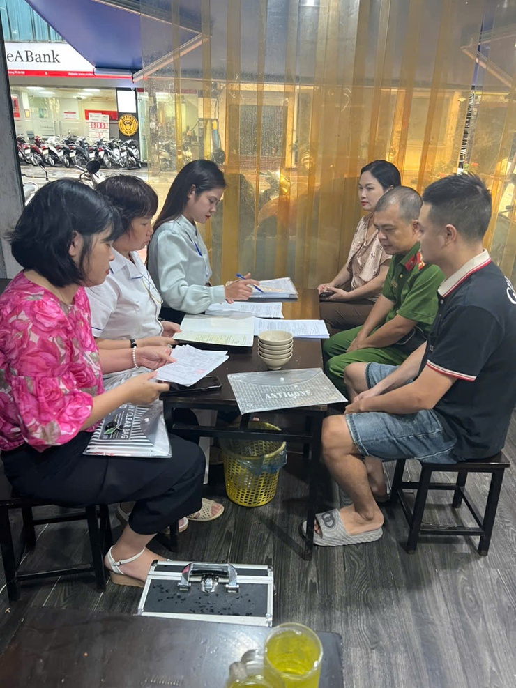 PHƯỜNG CỬA NAM TĂNG CƯỜNG CÔNG TÁC KIỂM TRA, ĐẢM BẢO AN TOÀN THỰC PHẨM, XỬ LÝ NGHIÊM CÁC CƠ SỞ KINH DOANH DỊCH VỤ ĂN UỐNG VI PHẠM TRONG ĐỢT CAO ĐIỂM A80 VÀ ĐẠI HỘI ĐẢNG CÁC CẤP NHIỆM KỲ 2025 - 2030- Ảnh 25.
