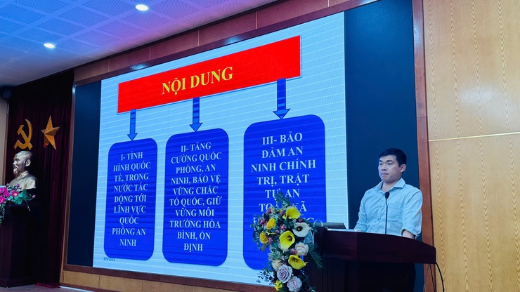 Khai giảng khóa học lý luận chính trị cho đảng viên mới- Ảnh 3.