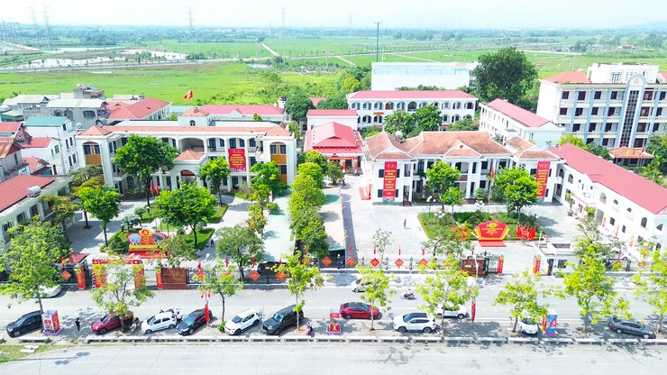 **QUỐC OAI VỮNG TIN BƯỚC VÀO NĂM MỚI 2026 VỚI THẾ VÀ LỰC MỚI**- Ảnh 1.