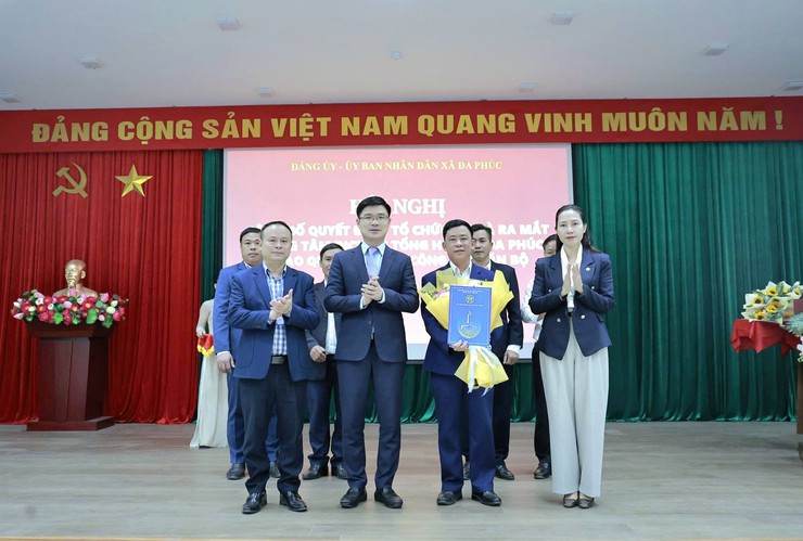 Xã Đa Phúc - Công bố Quyết định tổ chức lại và ra mắt Trung tâm Dịch vụ tổng hợp- Ảnh 2.