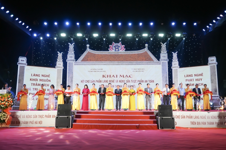 Chuyên Mỹ: Dấu ấn năm 2025- Ảnh 3.