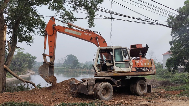 Xã Đoài Phương xử lý vi phạm đất đai tại thôn Tân Phúc- Ảnh 1.