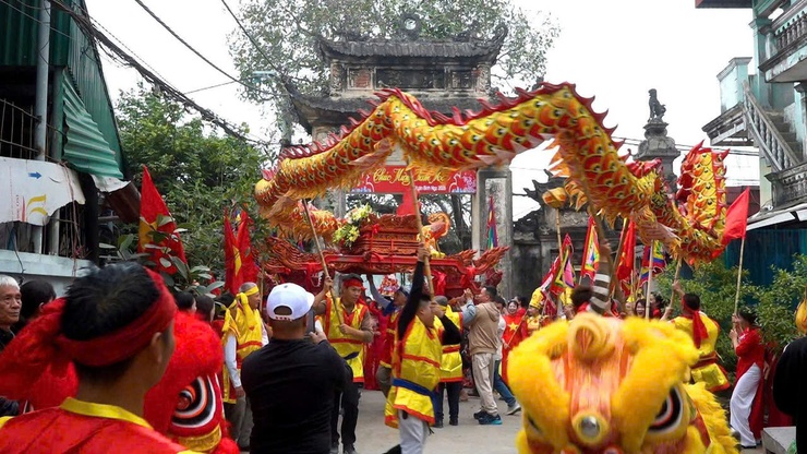 LỄ KHÁNH THÀNH TU BỔ, TÔN TẠO ĐÌNH LÀNG PHƯỢNG VŨ- Ảnh 3.