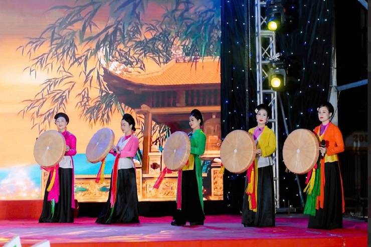 XÃ THƯ LÂM TỔ CHỨC CHƯƠNG TRÌNH NGHỆ THUẬT CHÀO NĂM MỚI 2026.- Ảnh 13.