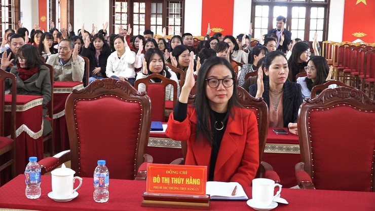 Hội nghị lấy ý kiến cử tri nơi công tác đối với người ứng cử đại biểu HĐND xã Vật Lại, nhiệm kỳ 2026-2031- Ảnh 3.