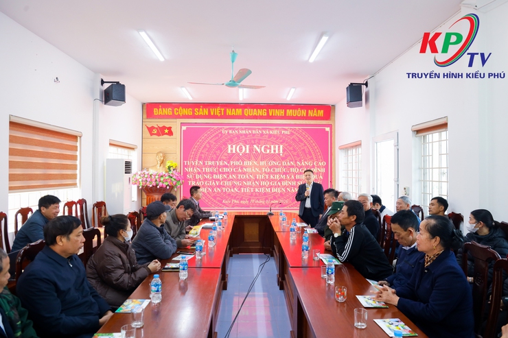 Xã Kiều Phú tổ chức hội nghị tuyên truyền sử dụng điện an toàn, tiết kiệm điện- Ảnh 1.