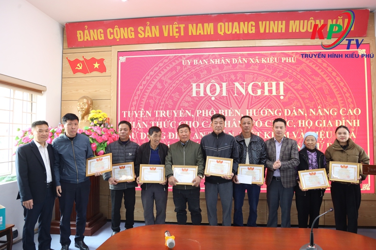 Xã Kiều Phú tổ chức hội nghị tuyên truyền sử dụng điện an toàn, tiết kiệm điện- Ảnh 7.