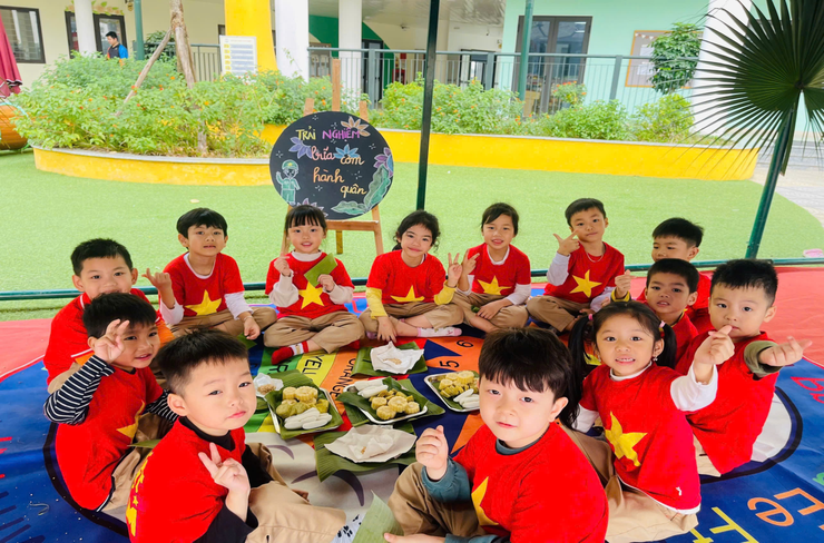 Trường Mầm non Họa Mi tổ chức hoạt động trải nghiệm ý nghĩa chào mừng 81 năm Ngày thành lập quân đội nhân dân Việt Nam (22/12/1944 - 22/12/2025)- Ảnh 2.