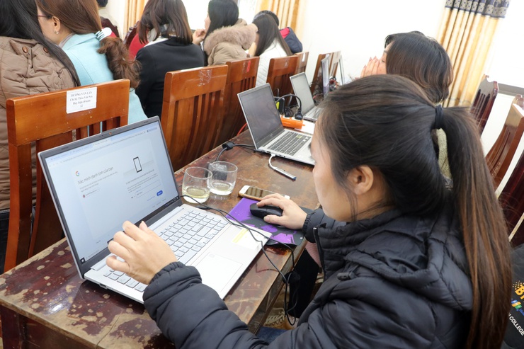 Xã Trần Phú đã tổ chức Hội nghị tập huấn, bồi dưỡng kỹ năng ứng dụng trí tuệ nhân tạo (AI)- Ảnh 3.