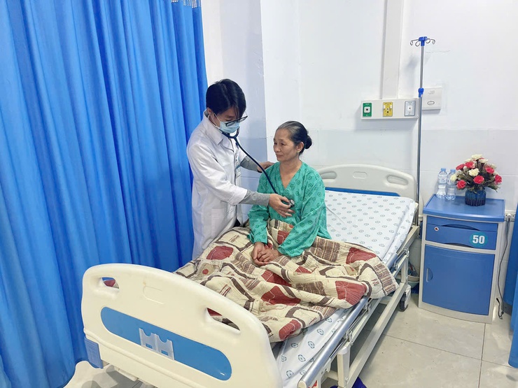 Cấp cứu can thiệp kịp thời, cứu sống bệnh nhân nhồi máu cơ tim cấp- Ảnh 1.