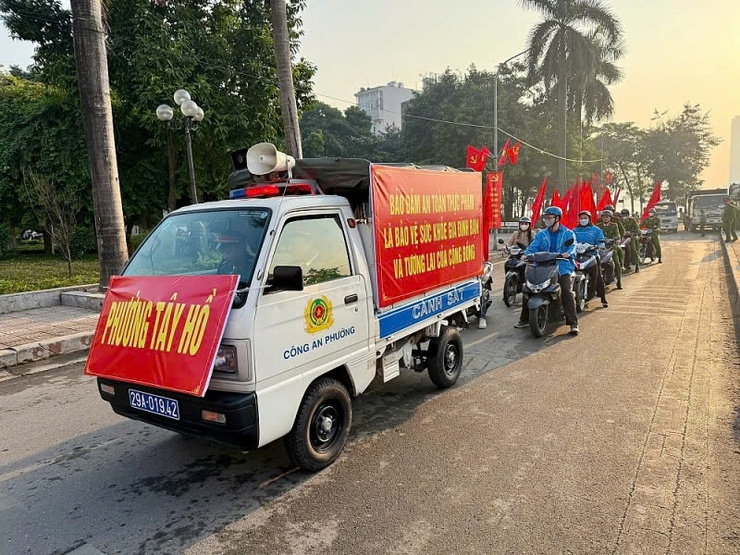 Tây Hồ: Phát động đợt cao điểm đảm bảo TTĐT - VSMT - ATTP chào mừng Đại hội đại biểu toàn quốc lần thứ XIV và Tết Nguyên đán- Ảnh 6.