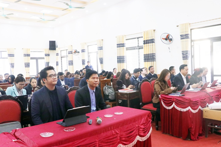 Xã Trần Phú đã tổ chức Hội nghị tập huấn, bồi dưỡng kỹ năng ứng dụng trí tuệ nhân tạo (AI)- Ảnh 1.