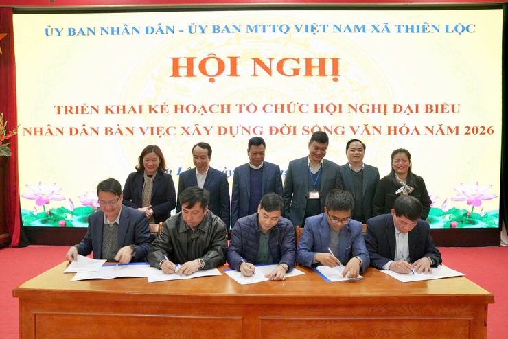 Hội nghị triển khai Kế hoạch Tổng kết hoạt động Thôn năm 2025 kết hợp Hội nghị đại biểu Nhân dân bàn việc xây dựng đời sống văn hóa năm 2026 và triển khai một số nội dung trước trong sau Tết nguyên Đán Bính Ngọ 2026- Ảnh 12.