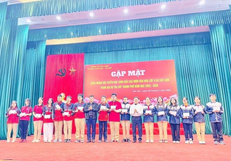 SÓC SƠN GẶP MẶT 50 EM HỌC SINH KHỐI THCS CHUẨN BỊ THAM DỰ KỲ THI HỌC SINH GIỎI CẤP THÀNH PHỐ- Ảnh 4.