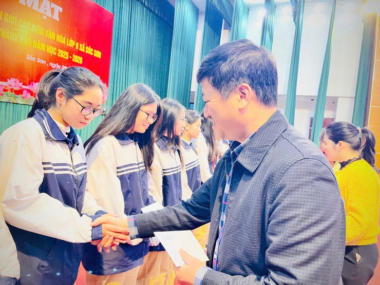 SÓC SƠN GẶP MẶT 50 EM HỌC SINH KHỐI THCS CHUẨN BỊ THAM DỰ KỲ THI HỌC SINH GIỎI CẤP THÀNH PHỐ- Ảnh 7.