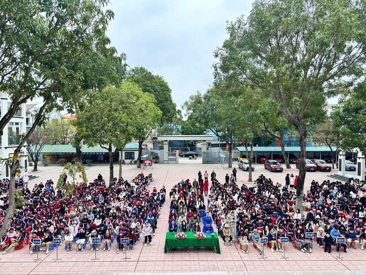 ĐOÀN TNCS HỒ CHÍ MINH – HỘI ĐỒNG ĐỘI XÃ SÓC SƠN TỔ CHỨC NGÀY HỘI "XE ĐẠP GIÚP BẠN ĐẾN TRƯỜNG" NĂM HỌC 2025 – 2026- Ảnh 7.