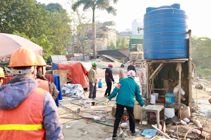 Phường Xuân Đỉnh: Triển khai thu dọn mặt bằng, bảo vệ đất sạch phục vụ Dự án đường số 5 Tây Hồ Tây- Ảnh 7.