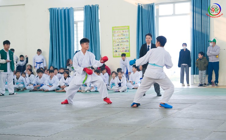 CLB Karatedo Quang Phong tổ chức kỳ thi lên đai Karate lần thứ I năm 2026 cho hơn 150 võ sinh- Ảnh 11.