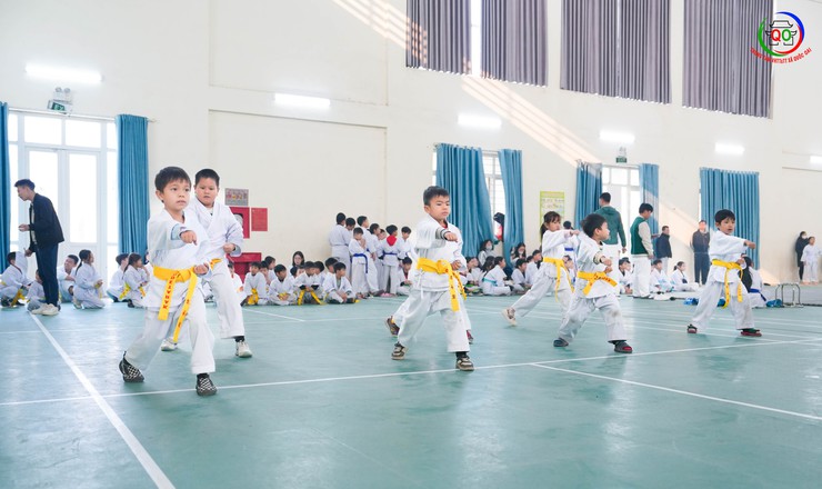 CLB Karatedo Quang Phong tổ chức kỳ thi lên đai Karate lần thứ I năm 2026 cho hơn 150 võ sinh- Ảnh 6.