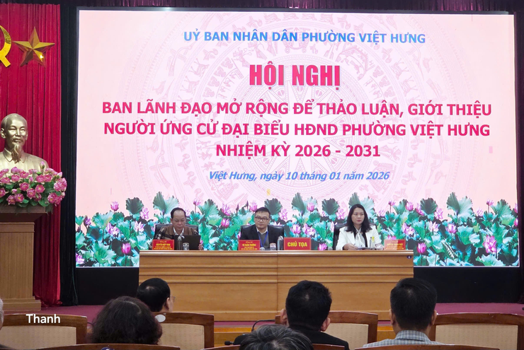 UBND Phường Việt Hưng tổ chức Hội nghị ban lãnh đạo mở rộng để thảo luận, giới thiệu người ứng cử đại biểu HĐND phường nhiệm kỳ 2026-2031- Ảnh 1.