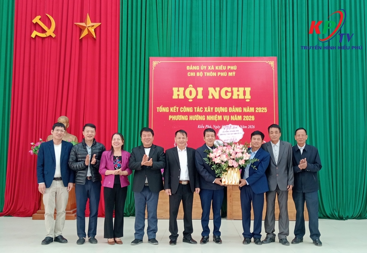 Chi bộ thôn Phú Mỹ tổng kết công tác Đảng năm 2025, triển khai nhiệm vụ năm 2026- Ảnh 2.
