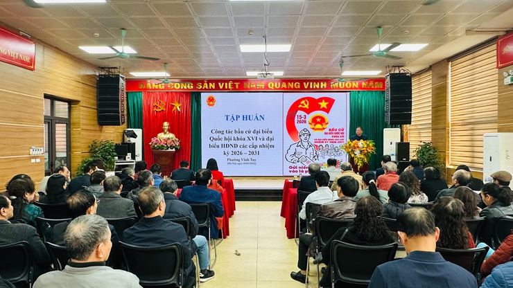 Phường Vĩnh Tuy tập huấn công tác bầu cử Đại biểu Quốc hội khóa XVI và đại biểu HĐND các cấp nhiệm kỳ 2026-2031- Ảnh 4.