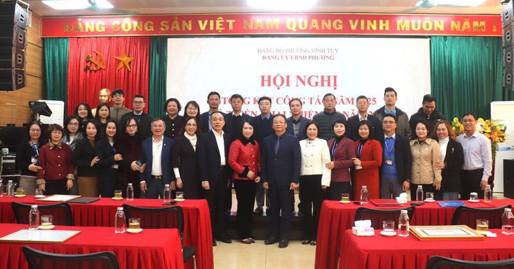 Đảng ủy UBND phường Vĩnh Tuy tổng kết công tác năm 2025 và triển khai nhiệm vụ năm 2026- Ảnh 8.